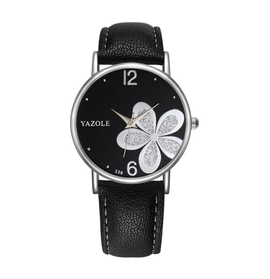 Women's Four-Leaf Clover Quartz Watch – Korean Fashion, Soft Strap, Couple Style