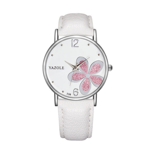 Women's Four-Leaf Clover Quartz Watch – Korean Fashion, Soft Strap, Couple Style