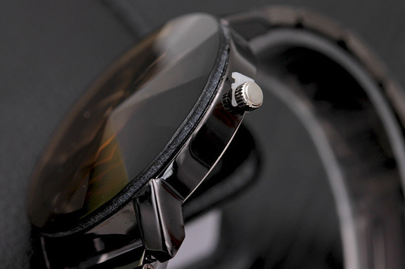 Gear compass watch, packaging shot