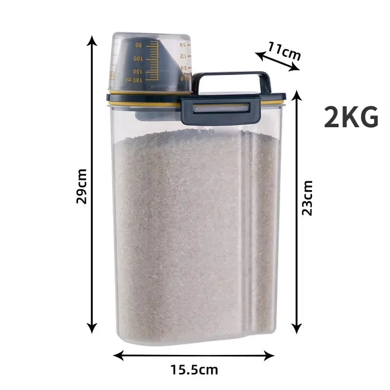 Prime Deal Zone Freshness Lock Pet Food Storage Tank with Measuring Cup, 2kg capacity for fresh, organized pet food storage