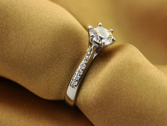 925 Sterling Silver Six-Claw Imitation Diamond Ring for Women | Luxury Bridal Zircon Solitaire Ring