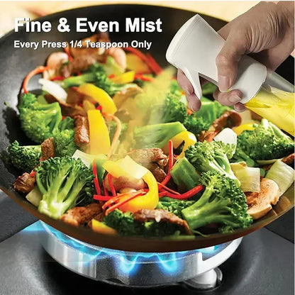 Prime Deal Zone oil spray bottle for kitchen, BBQ, and camping, with clear container for olive oil, vinegar, or soy sauce.