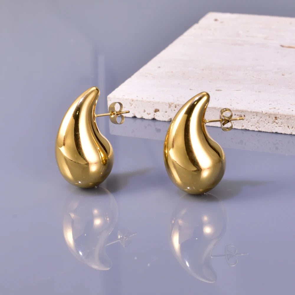 Elegant stainless steel hollow earrings from Prime Deal Zone, lightweight and simple women's fashion jewelry with a luxury touch.