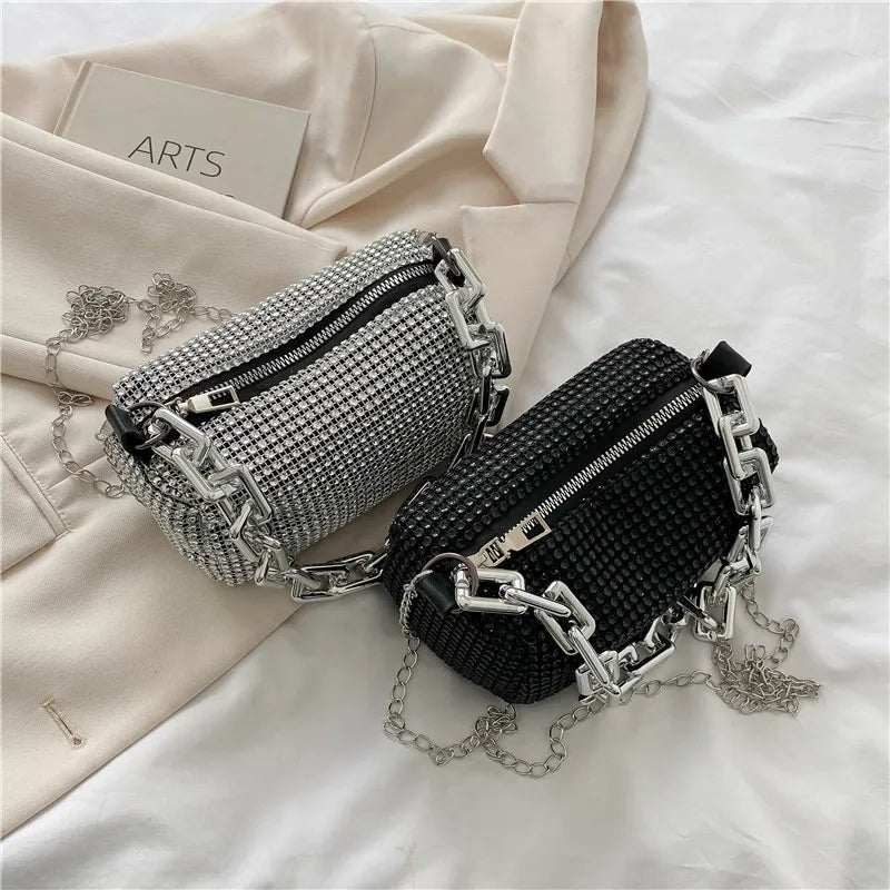 HOMEFISH allover RhiHOMEFISH nestone bucket bag with glitter chain, mini women's crossbody purse in a stylish design.