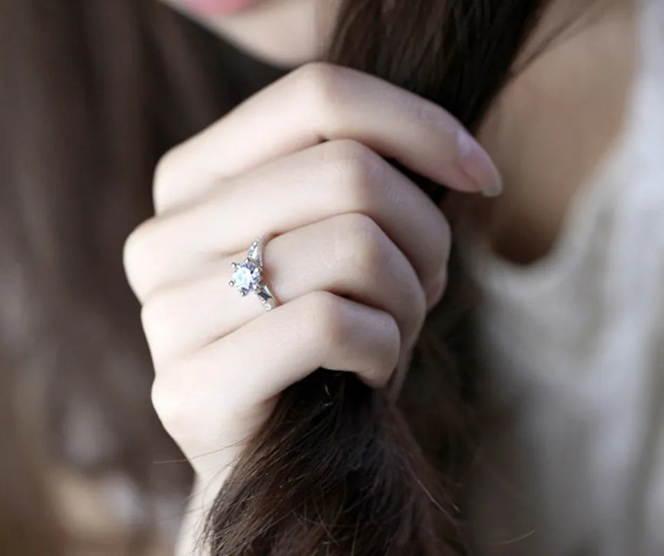 925 Sterling Silver Six-Claw Ring with Tourmaline