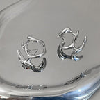 Y2K irregular liquid metal clip earrings - view 9