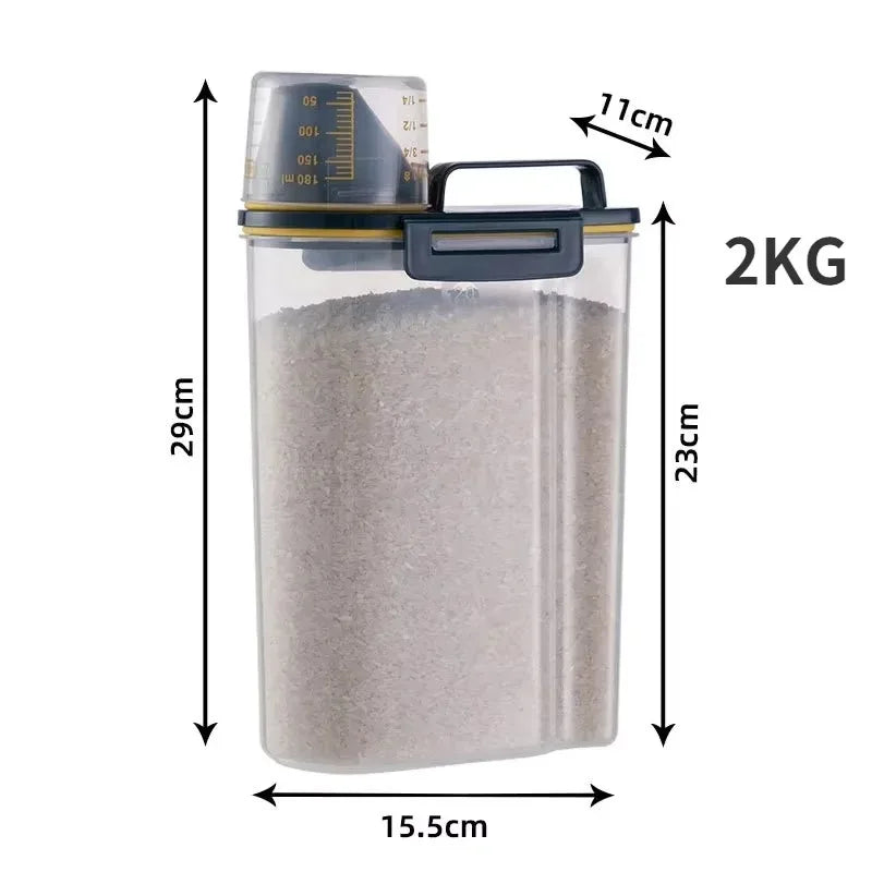 Prime Deal Zone Freshness Lock Tank 2kg pet food storage container with measuring cup for keeping pet food fresh and organized.
