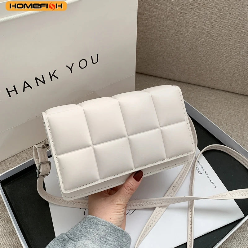 Homefish women's literary shoulder and crossbody bags with niche design, featuring stylish, versatile accessory for modern women.